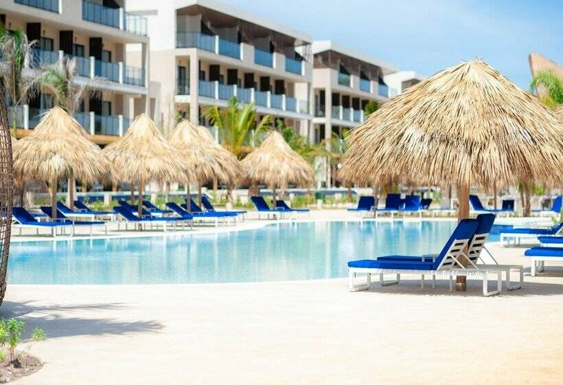 Serenade All Suites - Adults Only Resort