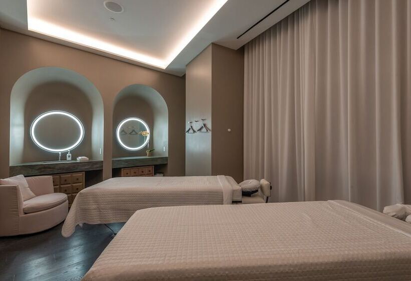 Suites At Sls Lux Brickell Managed By Ce