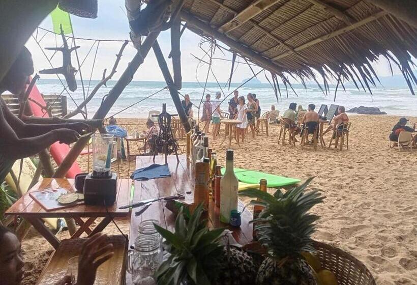 호스텔 Surf And Skate Duli El Nido By Kiteclub Palawan