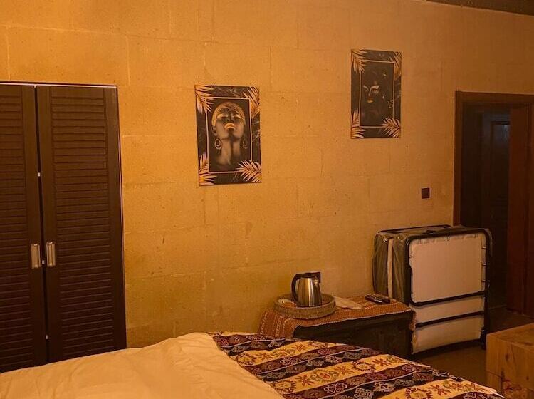 هتل Aladino Cave Suites