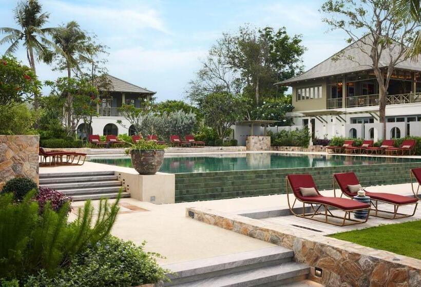 Charras Bhawan Hotel And Residences