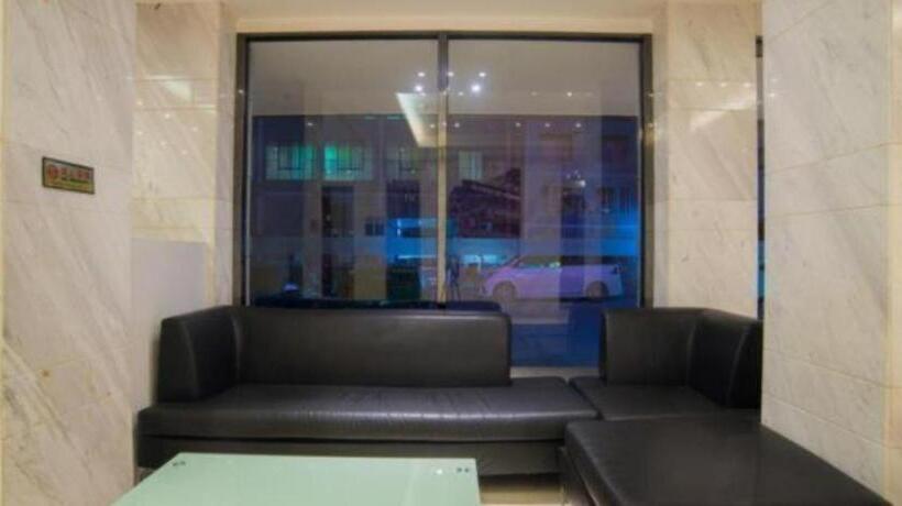 هتل City Comfort Inn Liuzhou High Speed Railway Station