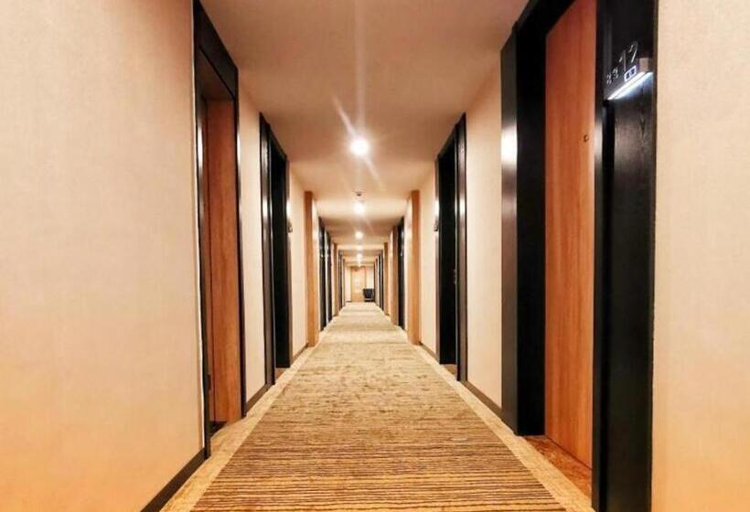 هتل Green Tree Inn Huangshan Yi County Xidi Hongcun