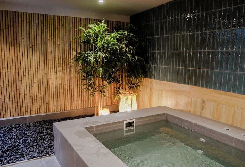 Wellness Stay & Hotel Sukhumvit 107