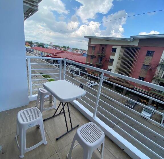 פנסיון Cdo Uptown Condominium