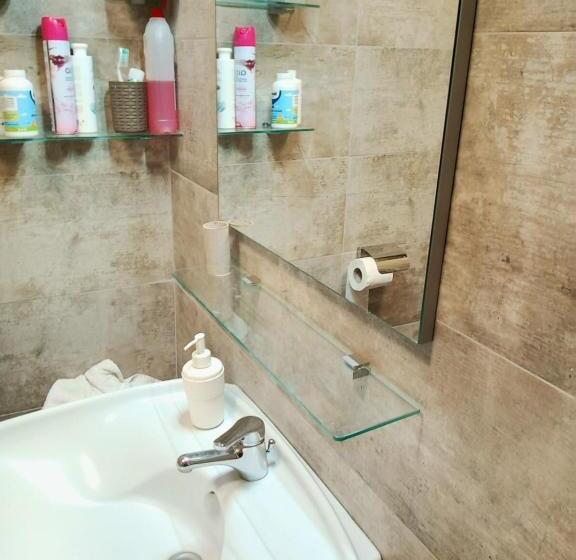 بنسيون Le Stanze Di Ginevra   Santa Maria A Vico