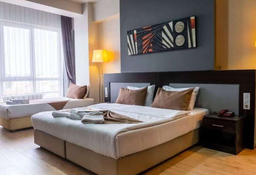 Sinada Otel