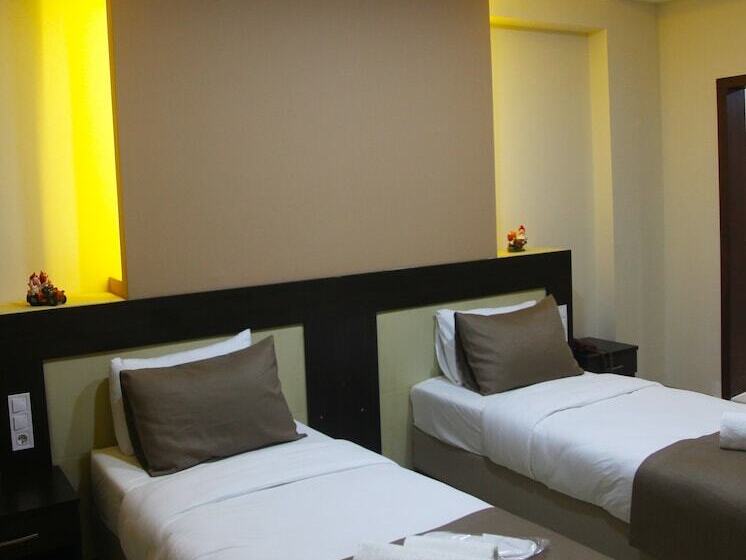 Sinada Otel