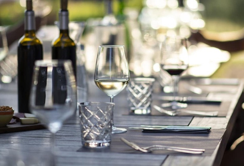 Vandenbeld Wines B&b