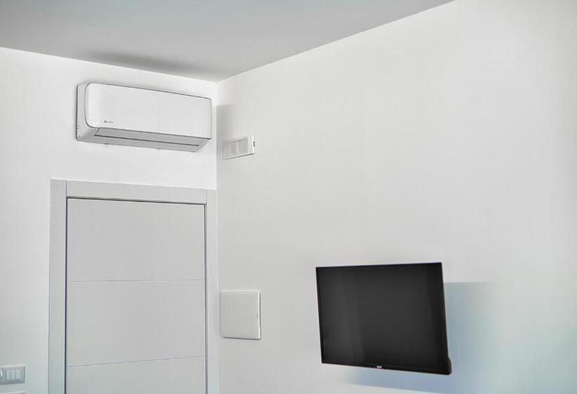 تختخواب و صبحانه Distinto Suite &s