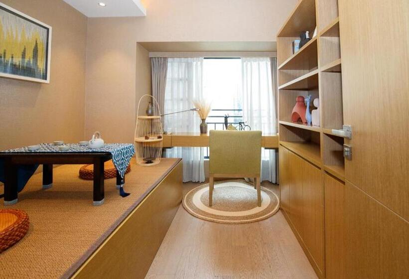 Cm Serviced Apartment