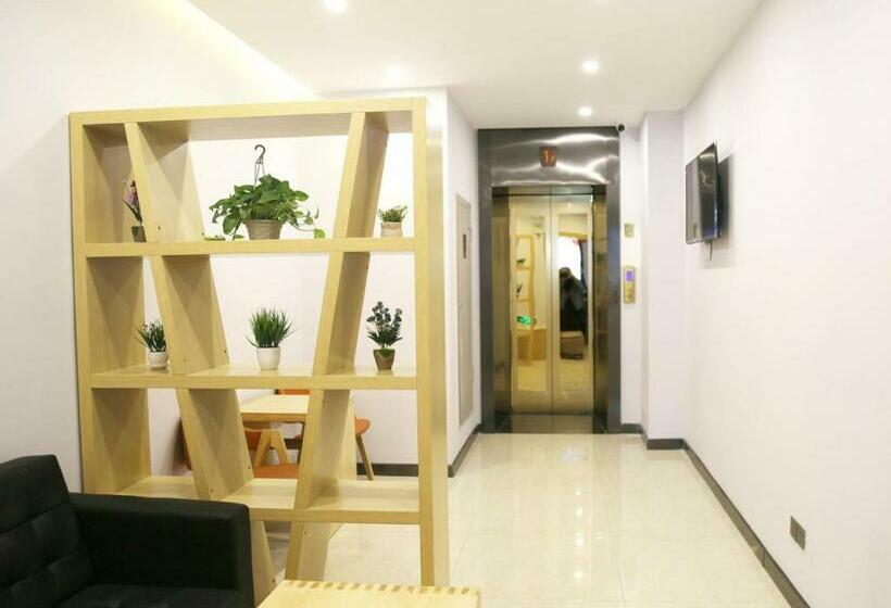 هتل 7days Premium Chengde Luanping Huaxing Road Branch