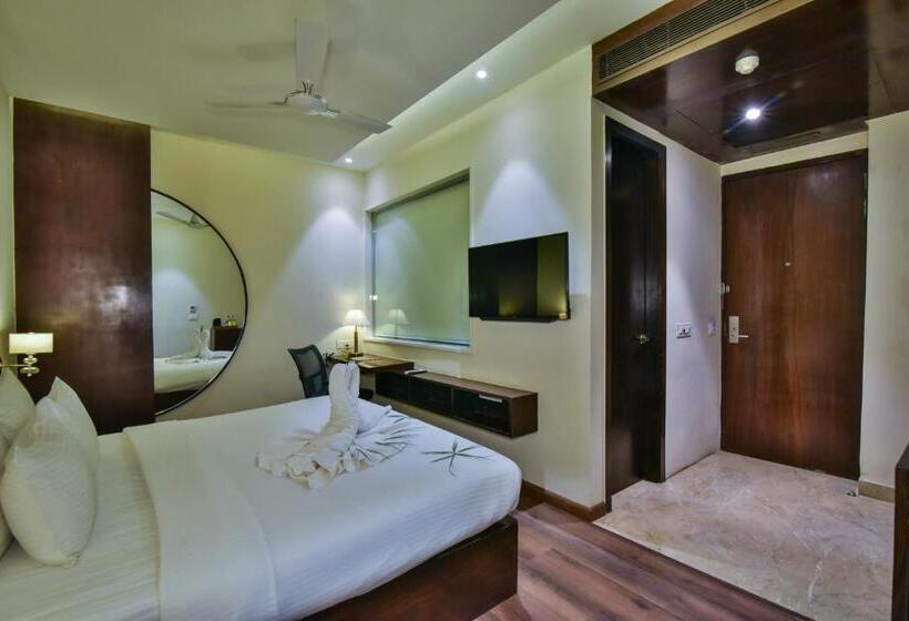 هتل Br Grand With Nimo Club Amritsar  5 Mint From Golden Temple