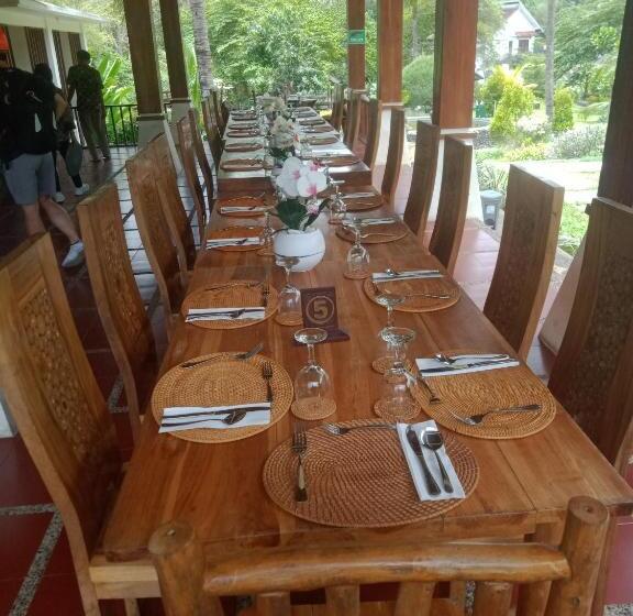 هتل Cersen Resort Lombok