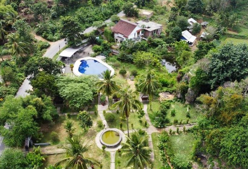 هتل Cersen Resort Lombok