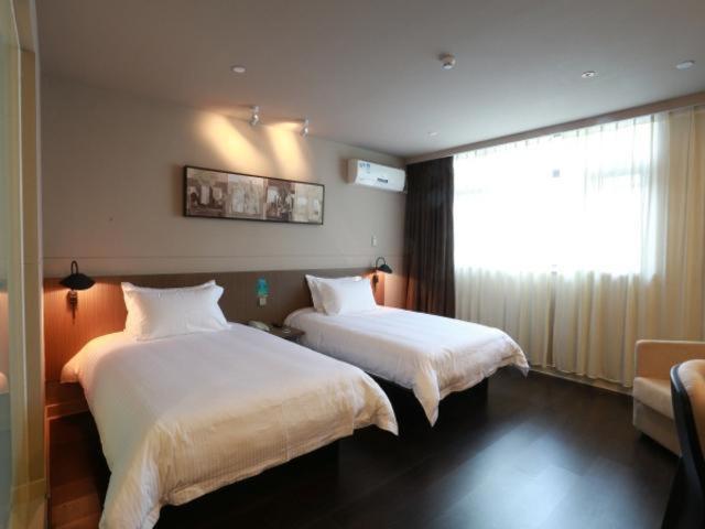 هتل Jinjiang Inn Select Shangyu Wanda Plaza Shaoxing East Station