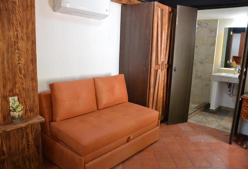 پانسیون Casa Real Coyoacán