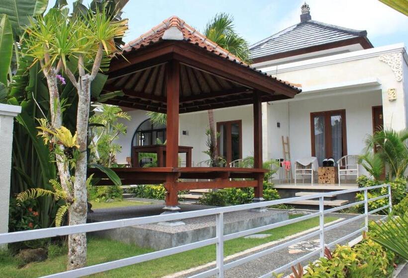 پانسیون Puja Uluwatu Village