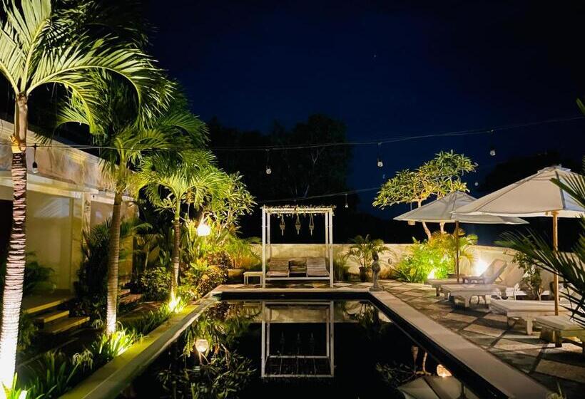پانسیون Puja Uluwatu Village