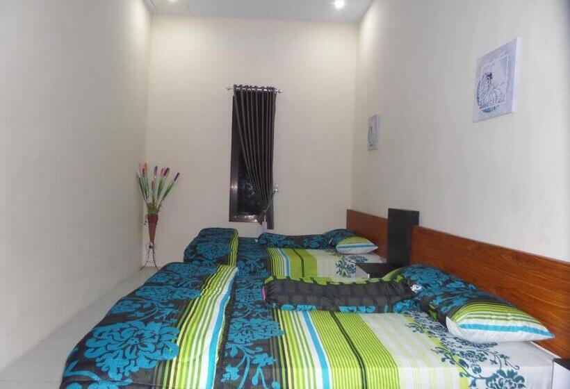 بنسيون Rumah Singgah Brm