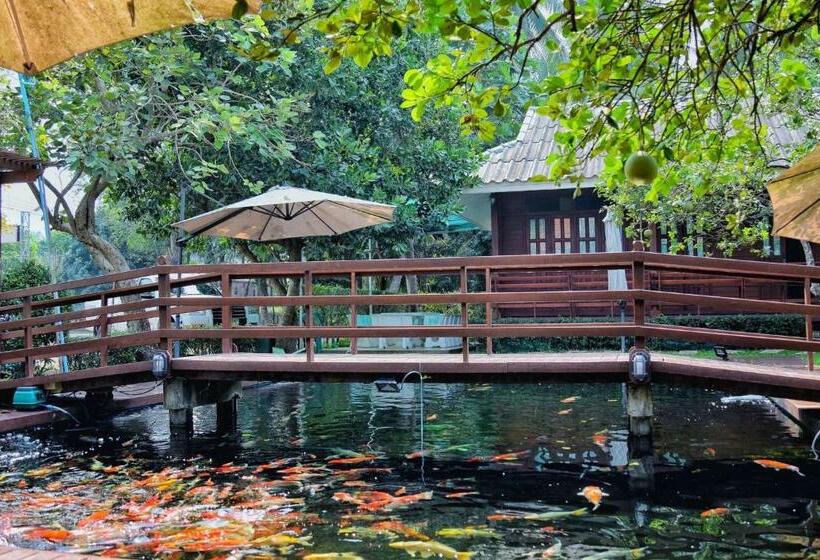 استراحتگاه บ้านกรนรา Baan Kornnara