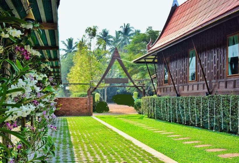 استراحتگاه บ้านกรนรา Baan Kornnara