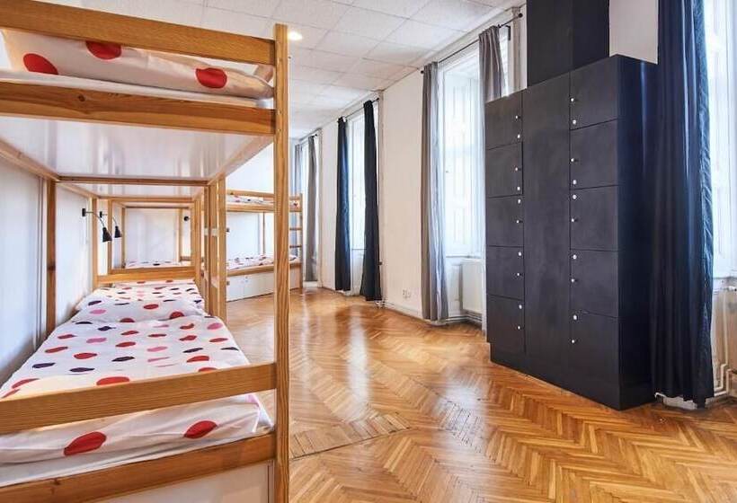 B3 Hostel Budapest