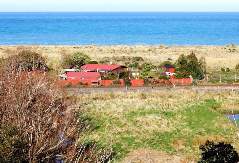 تختخواب و صبحانه Hapuku Carriages Kaikōura