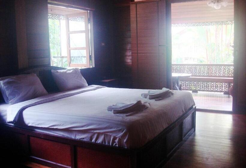 Cozy Garden Resort