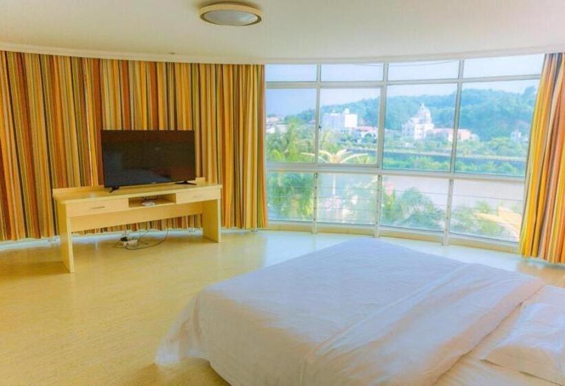 هتل 7 Days Inn Shangqiu Xiayi Kongzu Avenue
