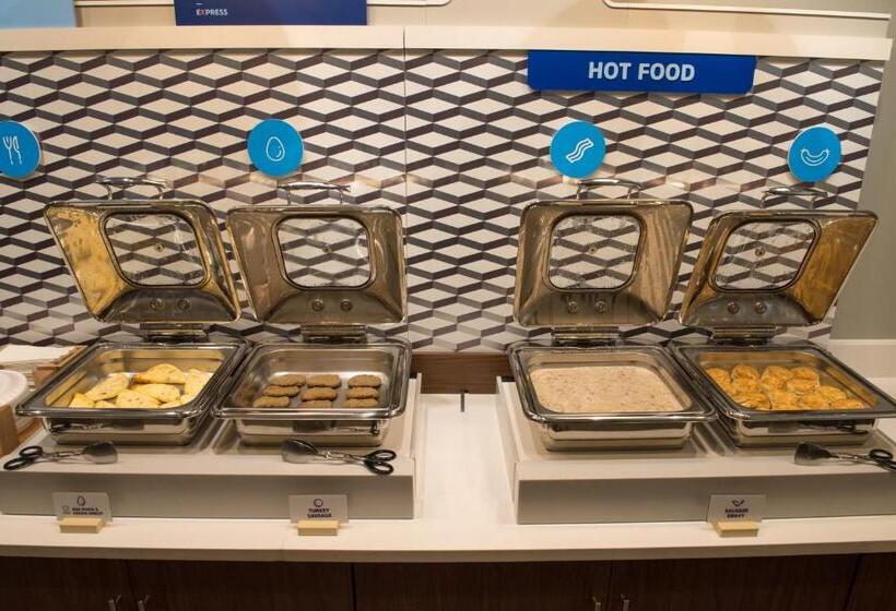 בית מלון כפרי Holiday Inn Express & Suites   Fort Wayne North, An Ihg