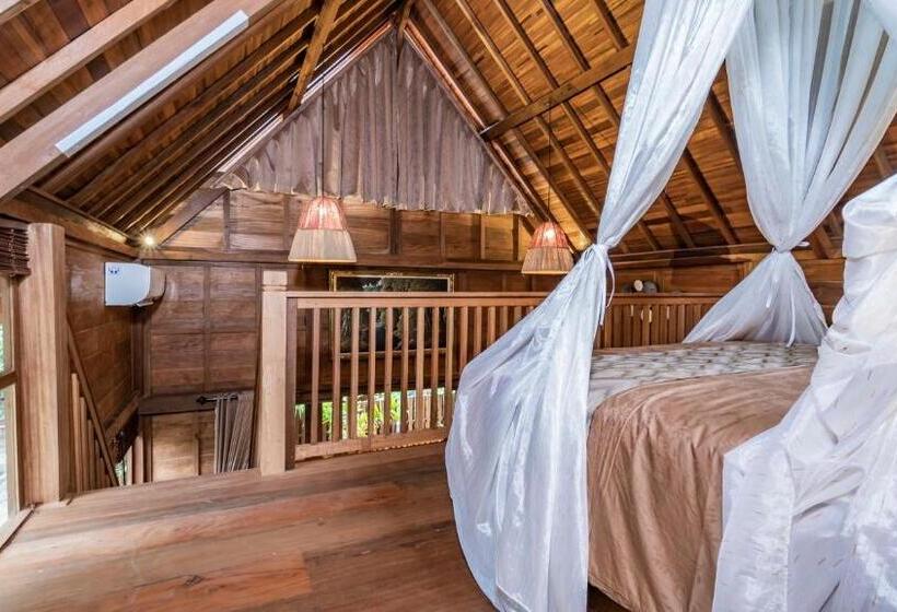 هتل Kirani Joglo Villa Bali By Mahaputra
