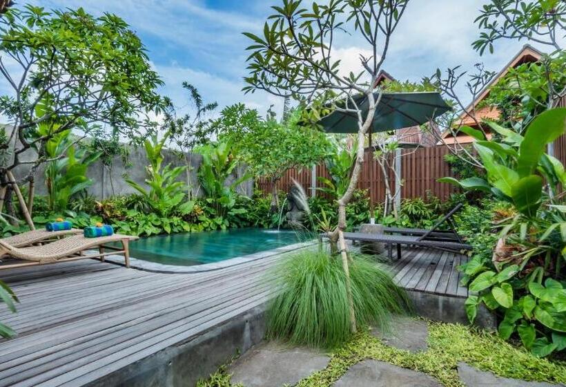 هتل Kirani Joglo Villa Bali By Mahaputra