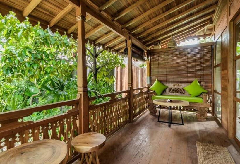 هتل Kirani Joglo Villa Bali By Mahaputra