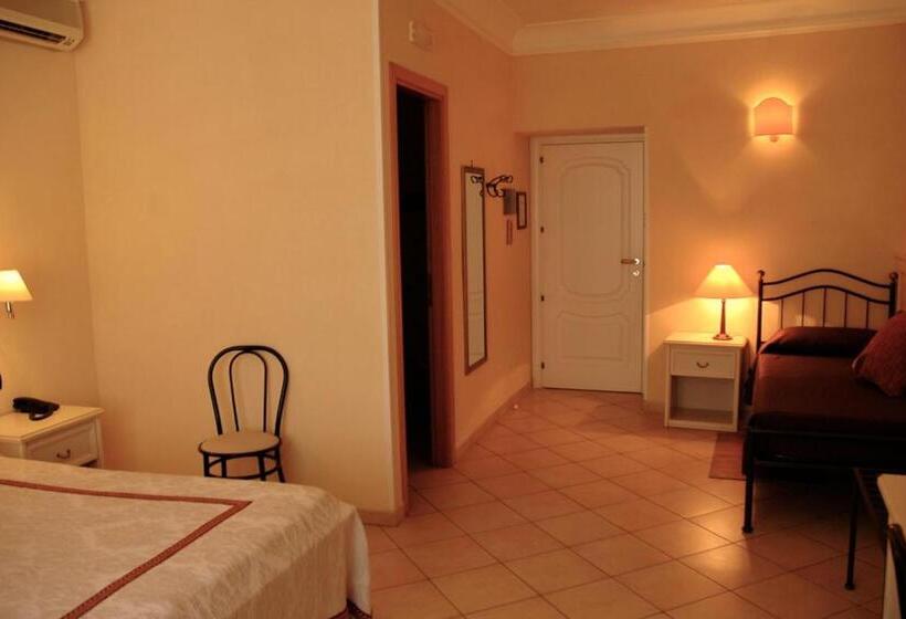 هتل Relais Modica