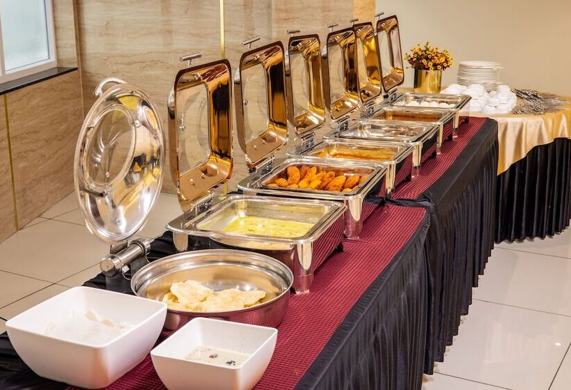 هتل Royal Plaza Suites By Rak Rooms