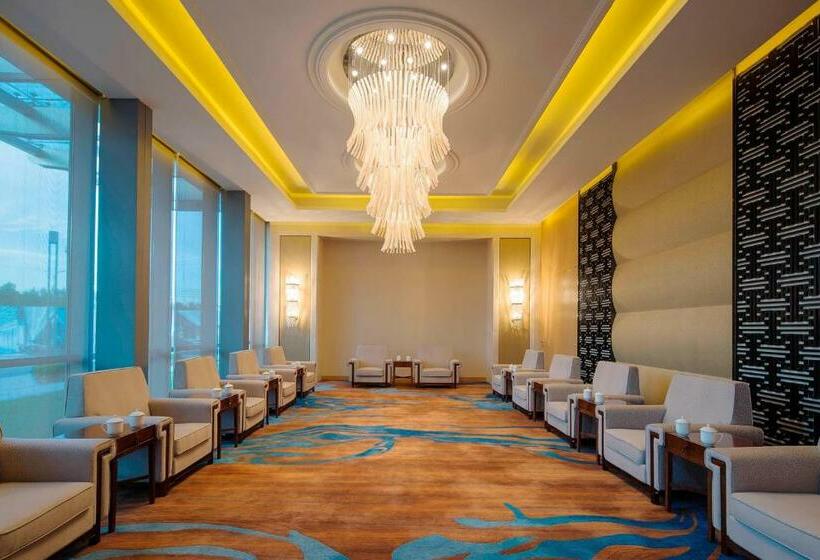 בית מלון כפרי Sheraton Langfang Chaobai River