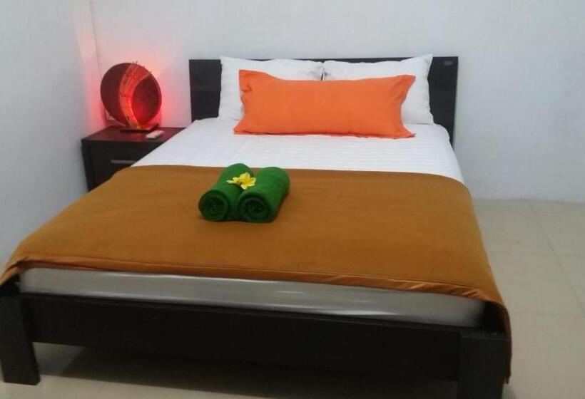 پانسیون Mawar Homestay Canggu