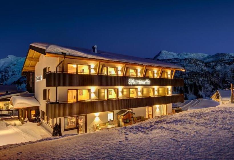 پانسیون Muntanella