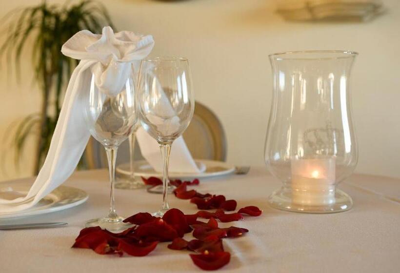 אתר נופש Castello Camemi