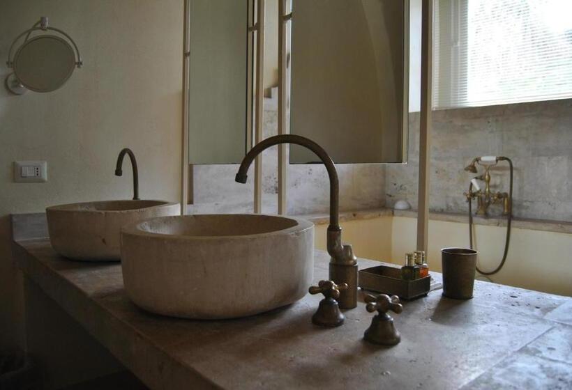 אתר נופש Castello Camemi