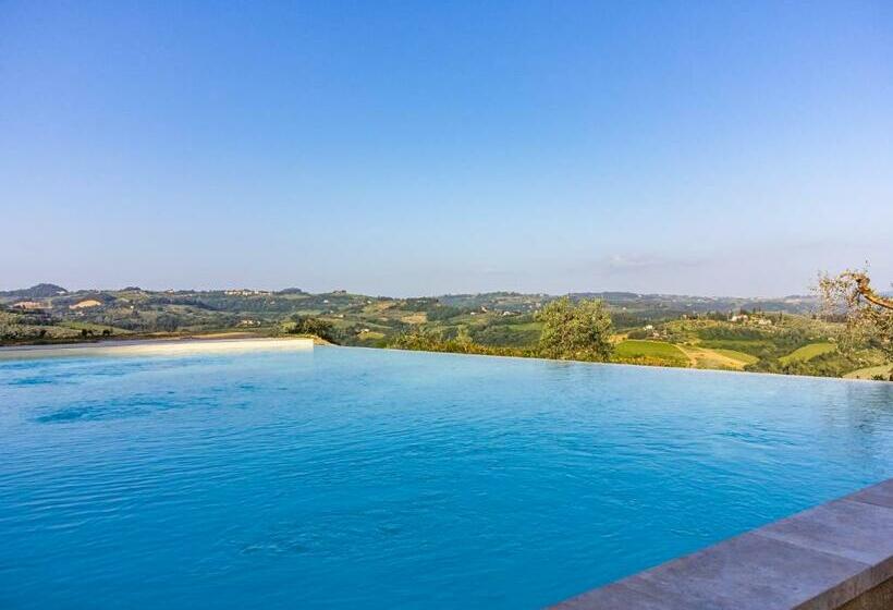 ベッドアンドブレックファースト Agriturismo La Collina Degli Olivi