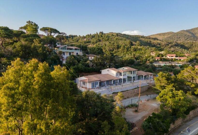 Elbitat Homes