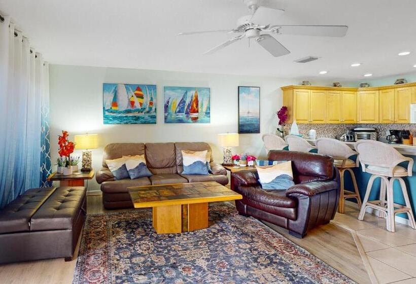 فندق Captain S Cove #207