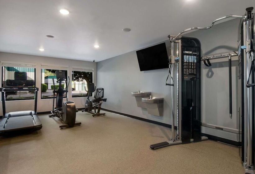 فندق Woodspring Suites Olympia   Lacey