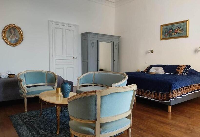 膳宿费 Chambres D Hôtes Au Château De Puycharnaud