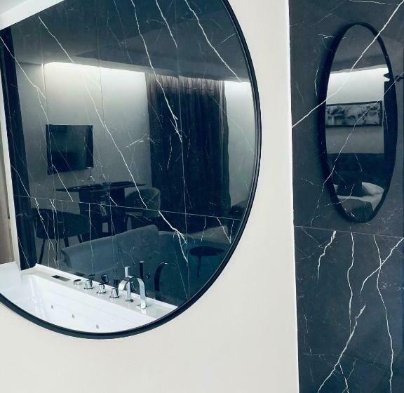 پانسیون Diadema Luxury Suite