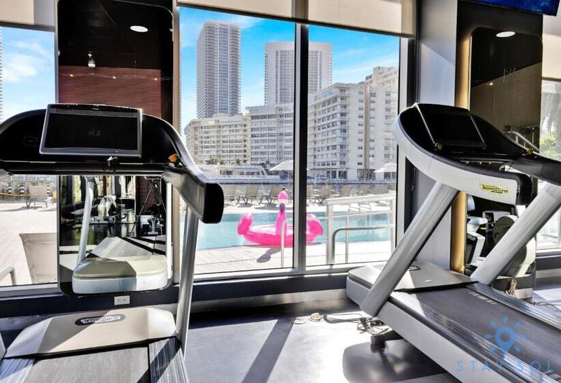 فندق صغير Infinite View Balcony Near Beach Pool