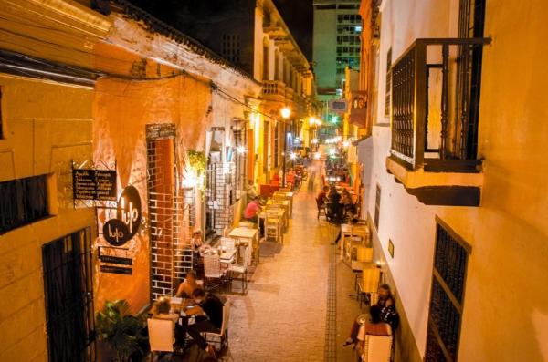 تختخواب و صبحانه Aurelia Compartida Hospedaje