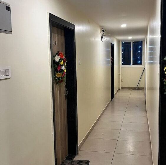 호텔 Royal Villa Guest House